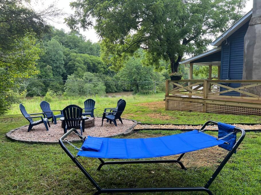 Riverside Relaxer W/Hot Tub+Fire Pit +Wifi & View Franklin Exteriér fotografie
