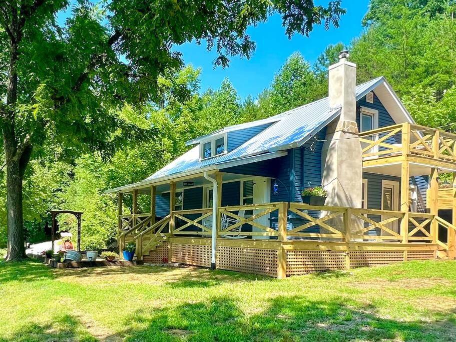 Riverside Relaxer W/Hot Tub+Fire Pit +Wifi & View Franklin Exteriér fotografie