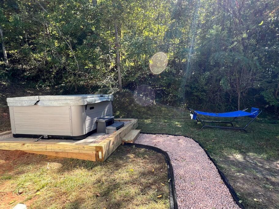Riverside Relaxer W/Hot Tub+Fire Pit +Wifi & View Franklin Exteriér fotografie